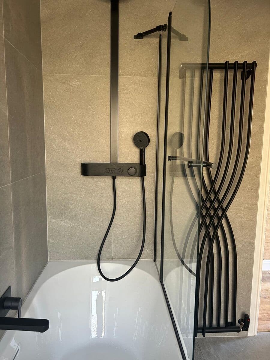 Modern bathroom fitted by Fylde Bathrooms